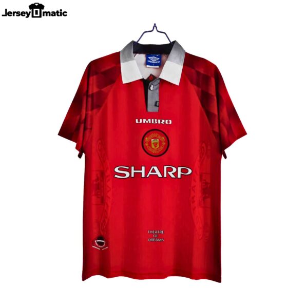 Manchester-united-retro-jersey