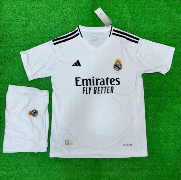 real madrid home 2024 jersey with shorts